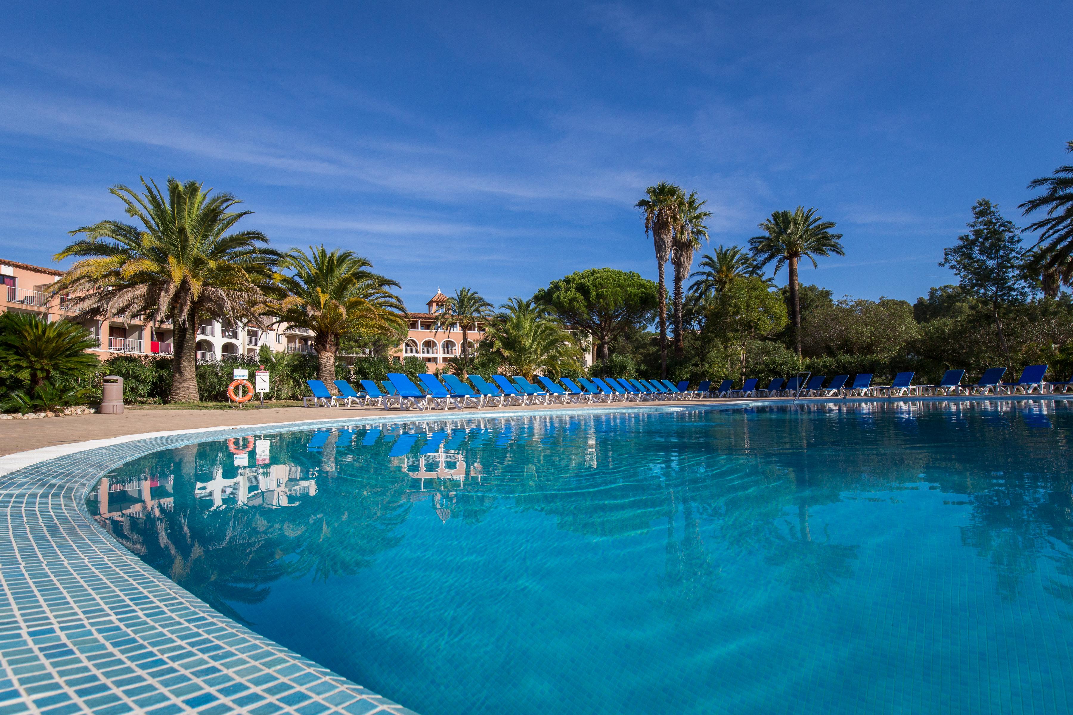 Sowell Residences Les Perles Du Golfe De Saint-Tropez Grimaud Exteriör bild